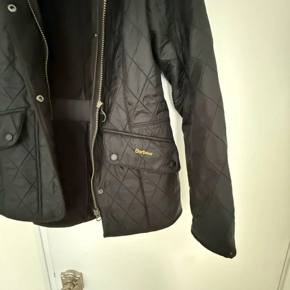 Barbour Black Quilted Belted Puffer Jacket - Picture 12 of 13